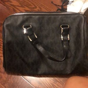 Michael kors satchel